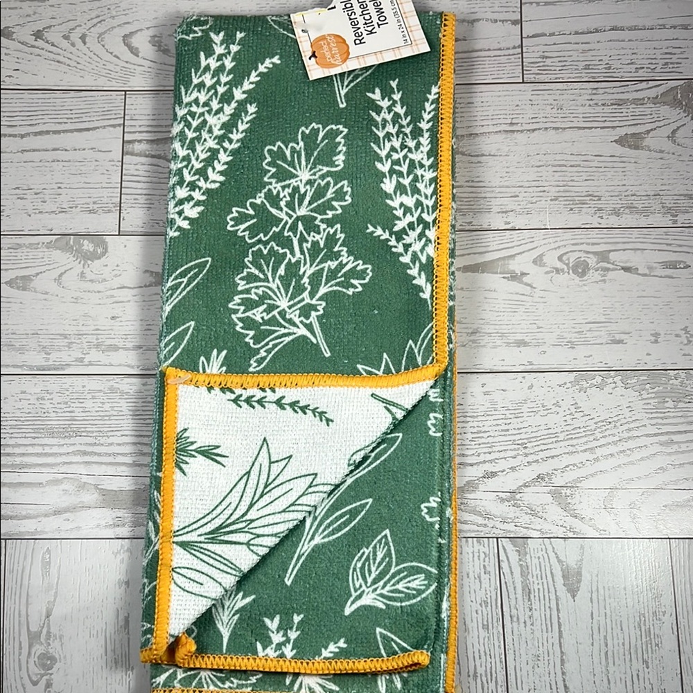 Three Kitchen Towel Set - Leaves, Sunflowers, and Cappuccino - Picture 3 of 4